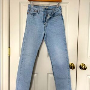 Levi's Light Blue Straight Leg Women's Jeans